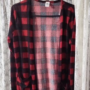 Sew In Love Red and Black Plaid Women's Sweater Size M Nwot